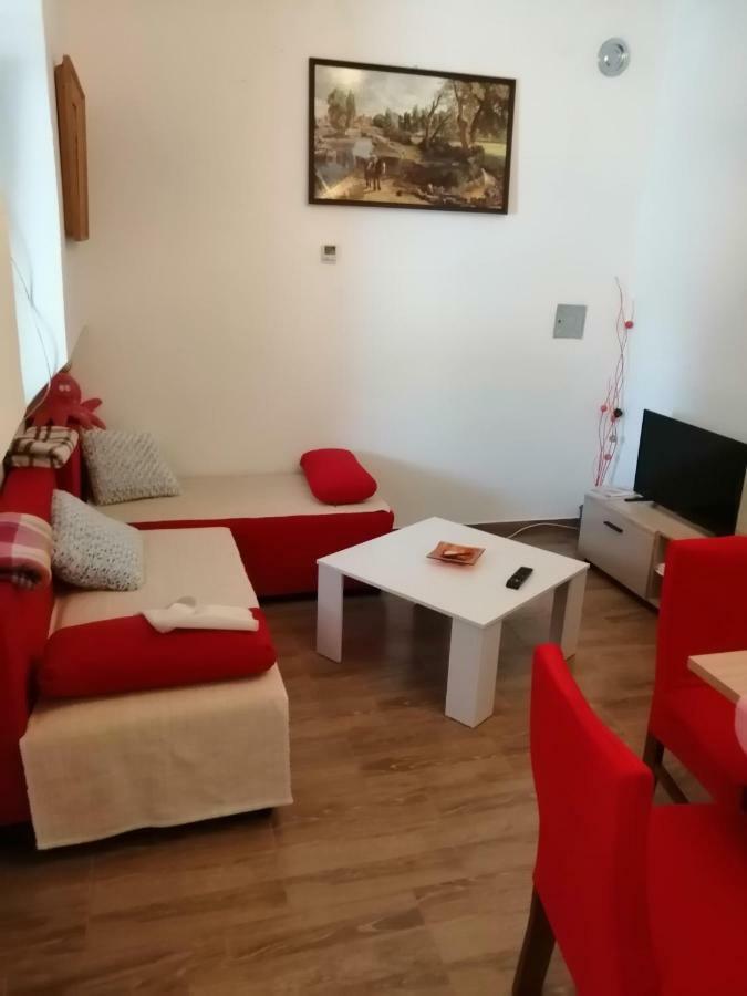 Apartman Tea Apartment Pula Ngoại thất bức ảnh
